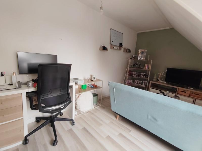 Maison traditionnelle - 143 m² - 7 pièces