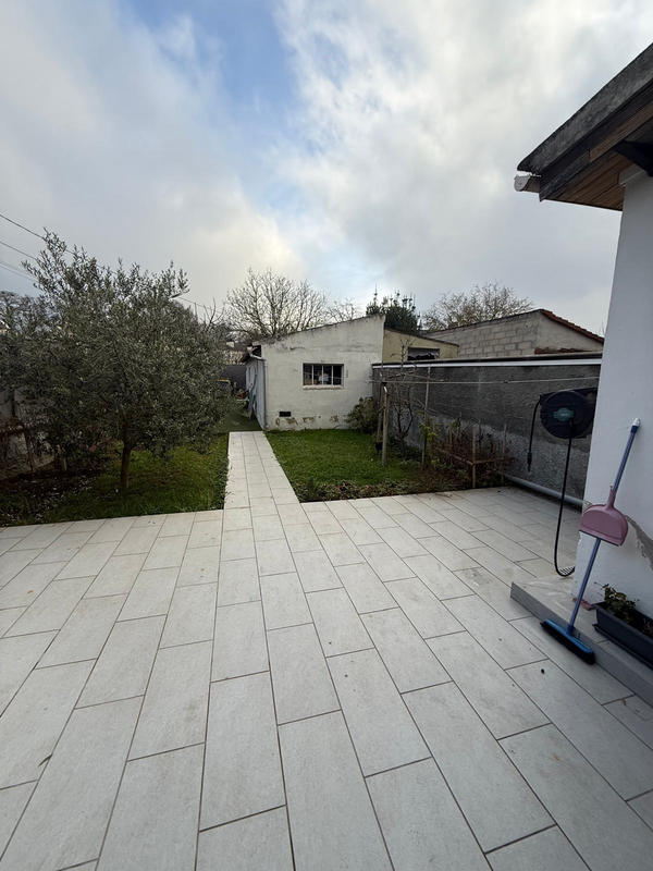 Maison - 96 m² - 4 pièces