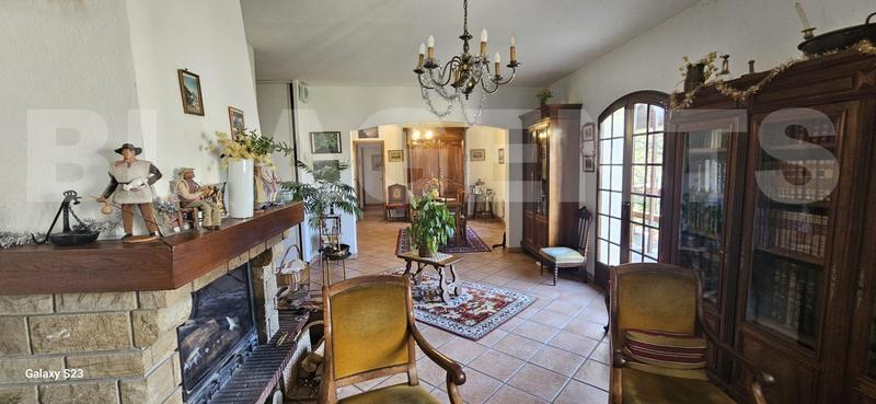 Maison provençale - 126 m² - 6 pièces