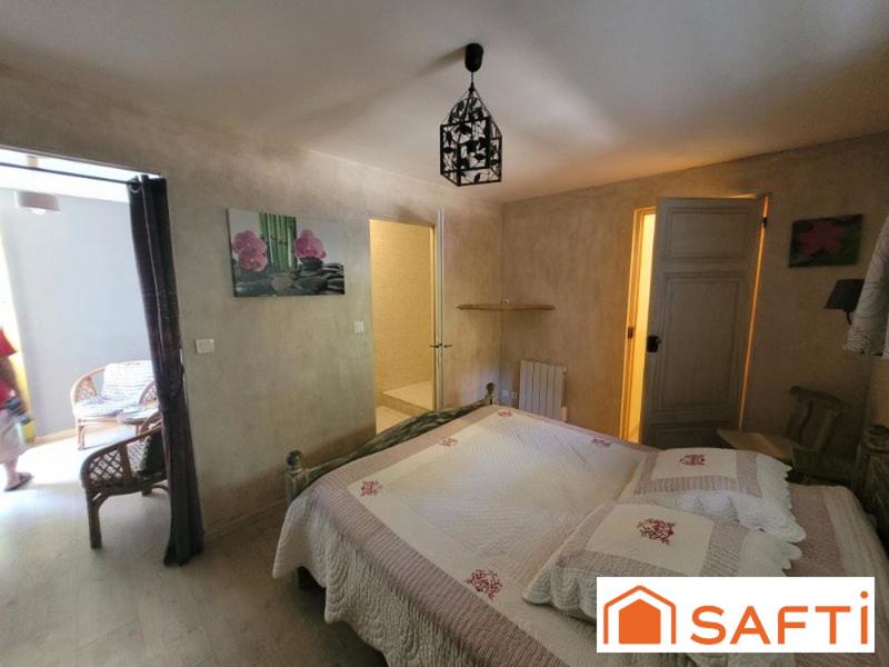 Maison - 430 m² - 20 pièces