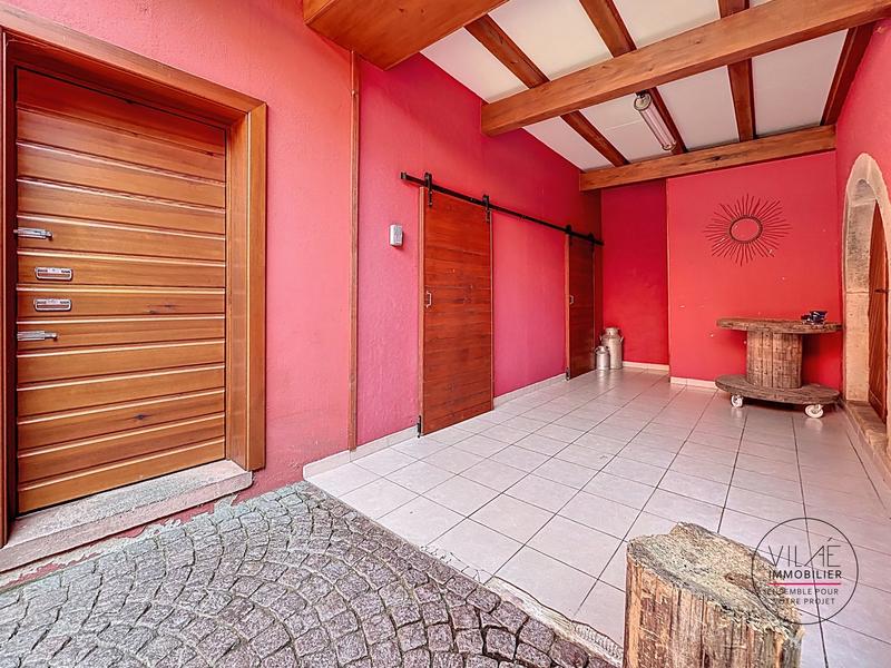 Maison - 209 m² - 8 pièces