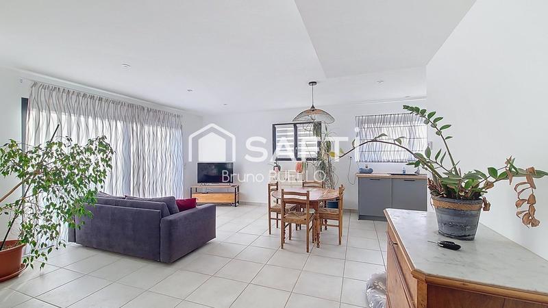 Maison - 86 m² - 4 pièces