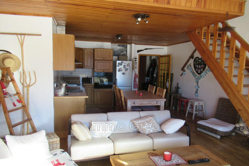 Triplex - 94 m² - 4 pièces