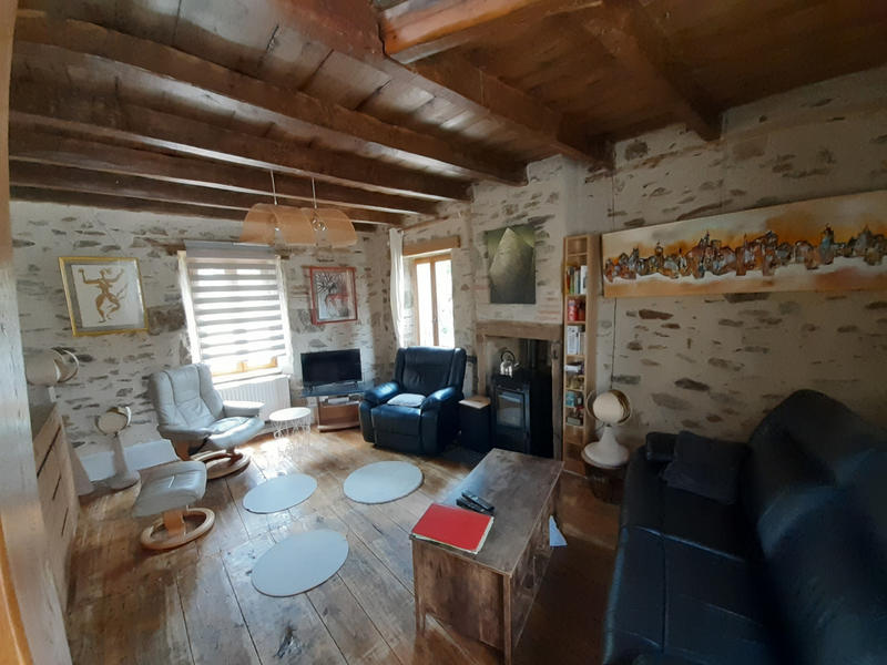 Propriété - 195 m² - 8 pièces