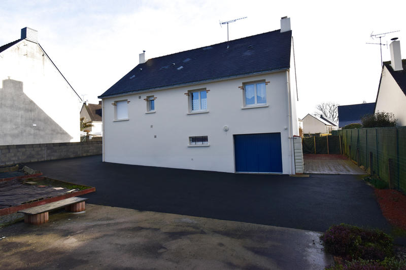 Maison - 100 m² - 8 pièces