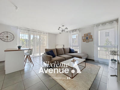 Appartement - 80 m² - 4 pièces