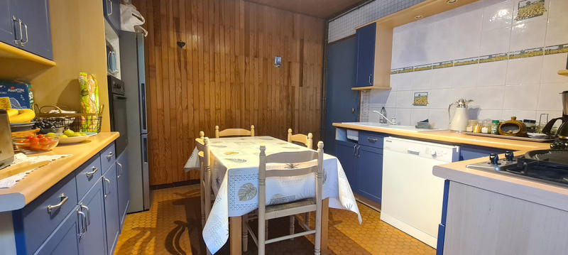 Maison - 90 m² - 5 pièces