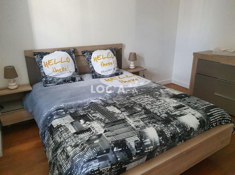 Appartement - 80 m² - 4 pièces