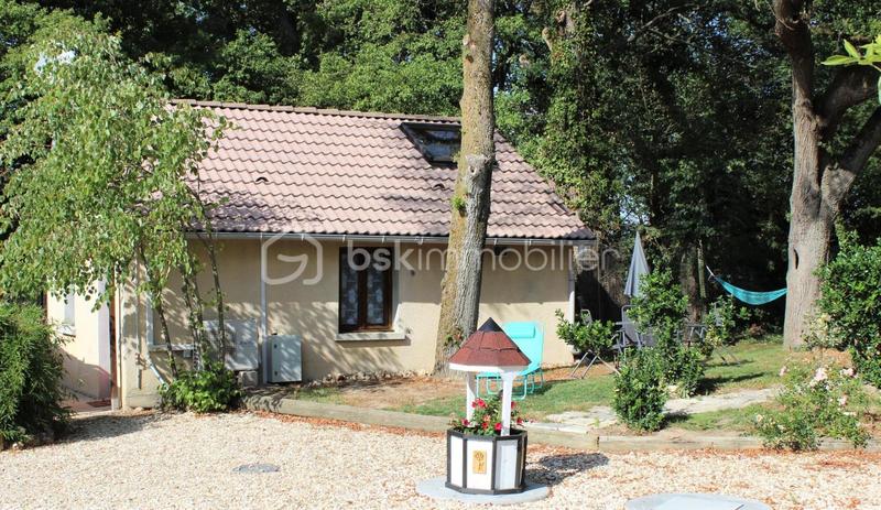 Longère - 370 m² - 10 pièces