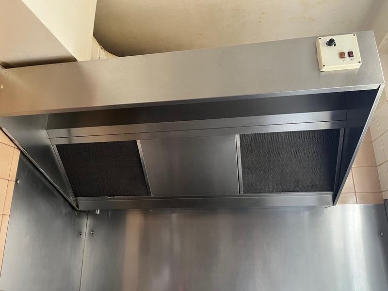 Fonds de commerce - Local commercial - 76 m²