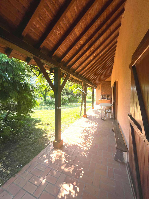 Maison ancienne - 137 m² - 9 pièces