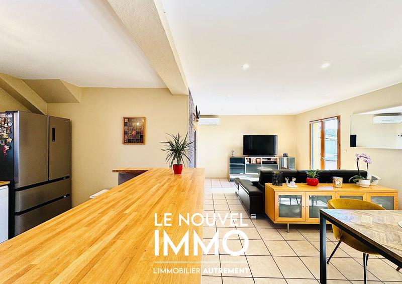 Maison traditionnelle - 90 m² - 4 pièces