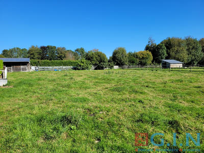 Maison - 215 m² - 9 pièces