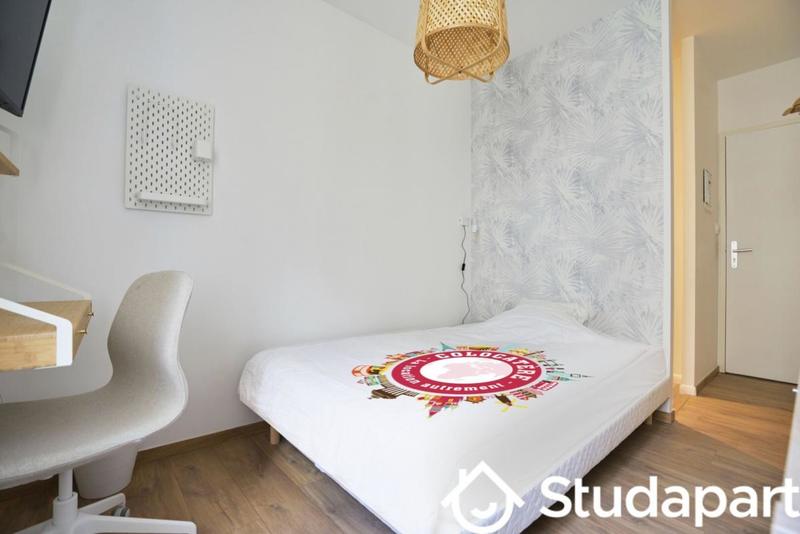 Chambre - 10 m² - 1 pièce