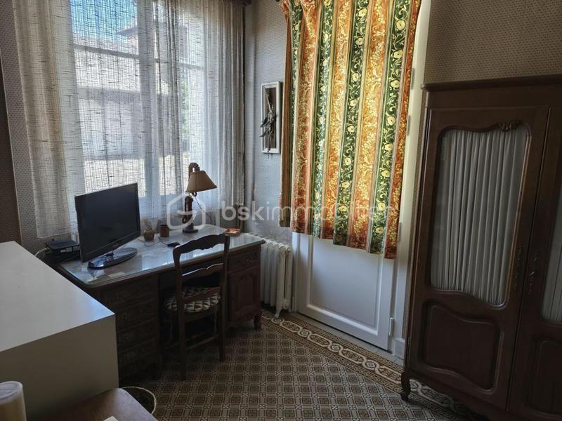 Maison de maîtres - 205 m² - 8 pièces