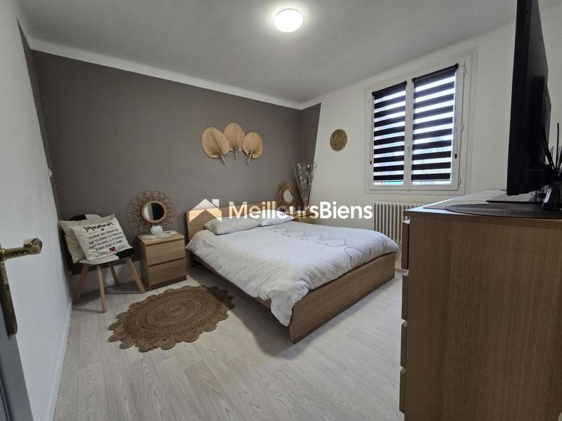 Maison - 115 m² - 6 pièces