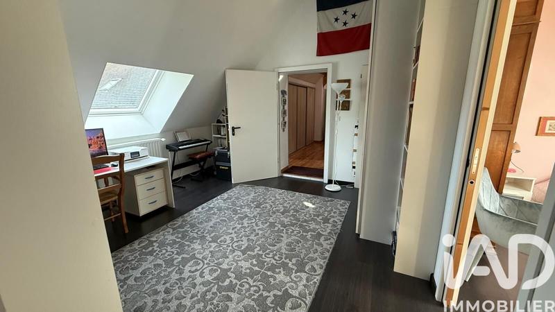 Maison - 269 m² - 15 pièces