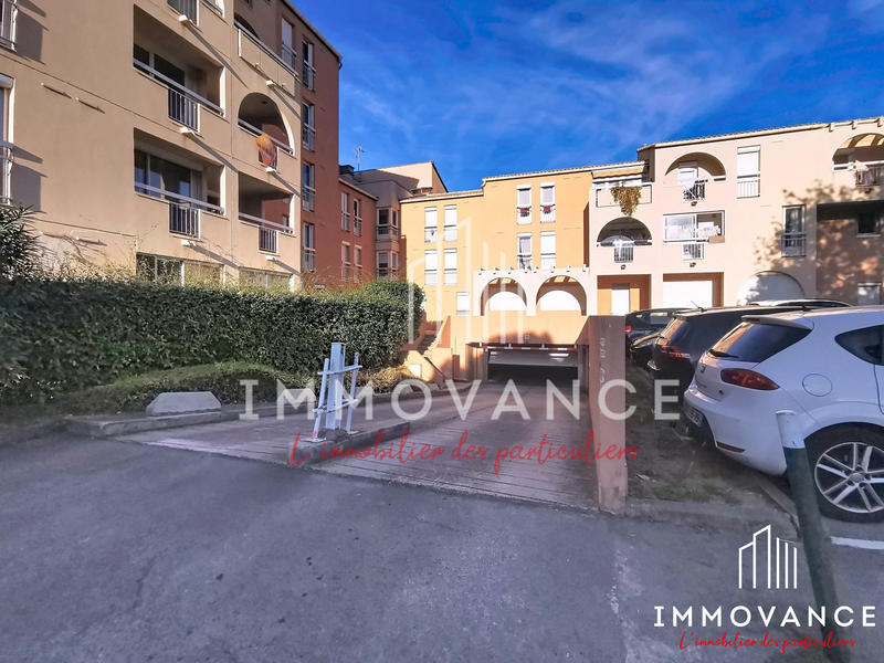 Parking / Garage - 15 m²