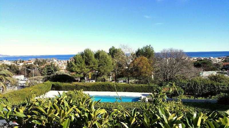 Appartement - 81 m² - 3 pièces