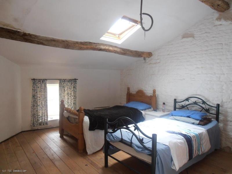 Maison - 110 m² - 4 pièces