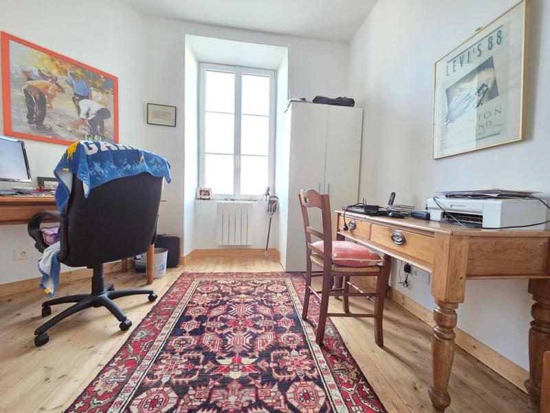 Maison - 194 m² - 7 pièces