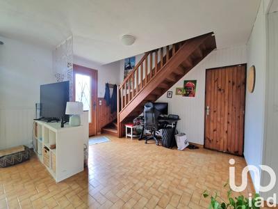 Maison - 93 m² - 5 pièces