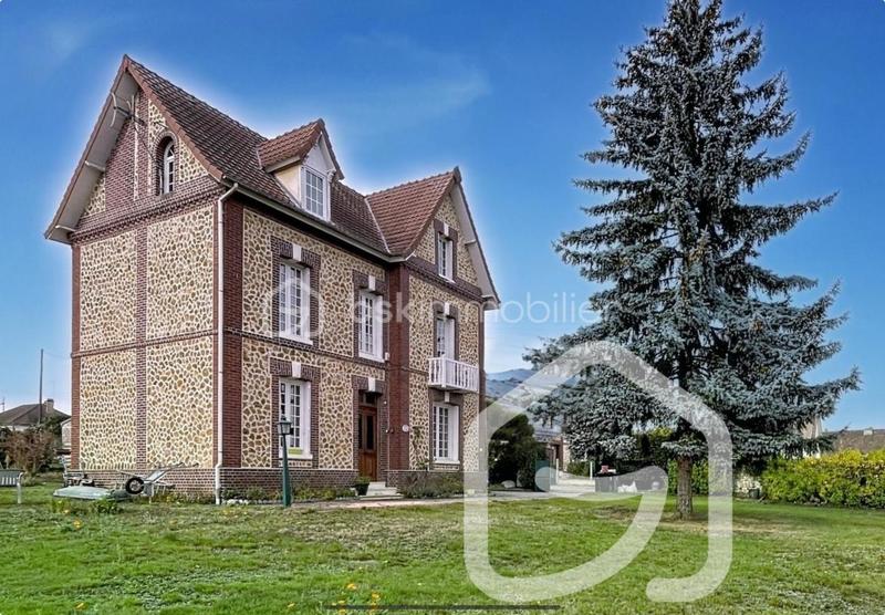 Maison de maîtres - 162 m² - 7 pièces