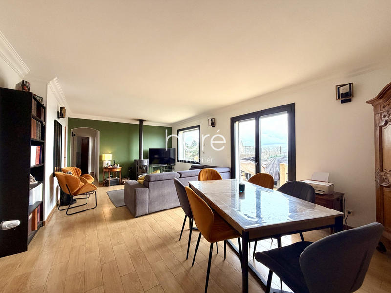 Maison - 160 m² - 5 pièces