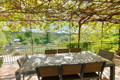 Maison - 175 m² - 5 pièces