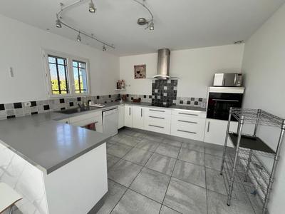 Maison - 89 m² - 4 pièces