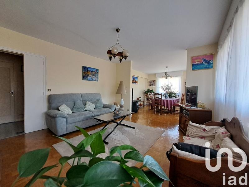 Appartement - 80 m² - 3 pièces