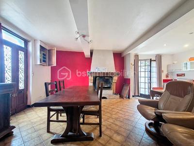 Maison de village - 79 m² - 3 pièces