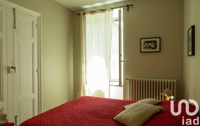 Maison - 297 m² - 10 pièces