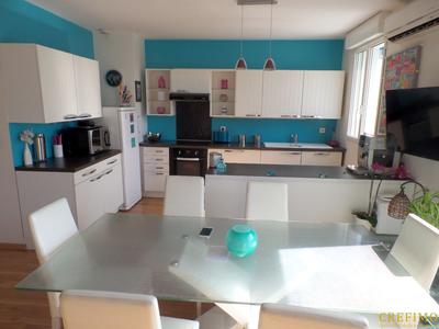 Appartement - 87 m² - 4 pièces