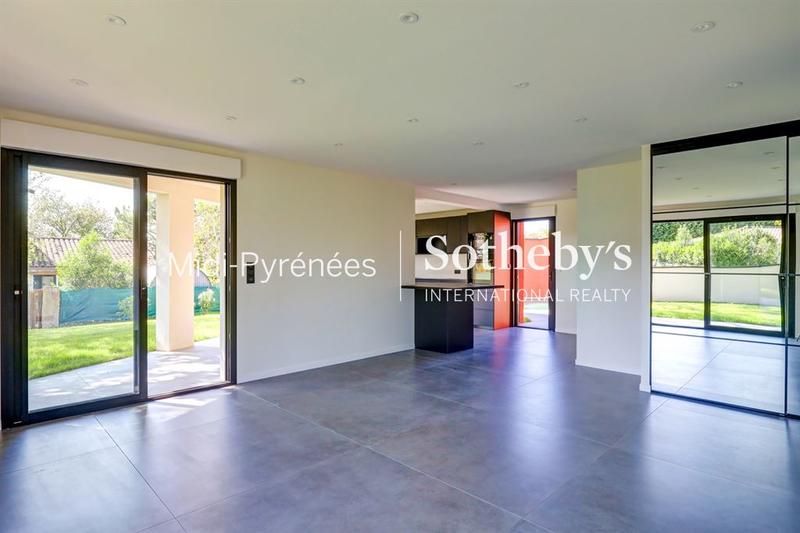 Maison - 153 m² - 5 pièces