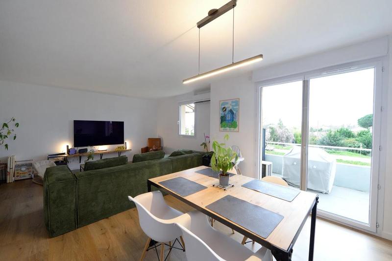 Appartement - 83 m² - 4 pièces