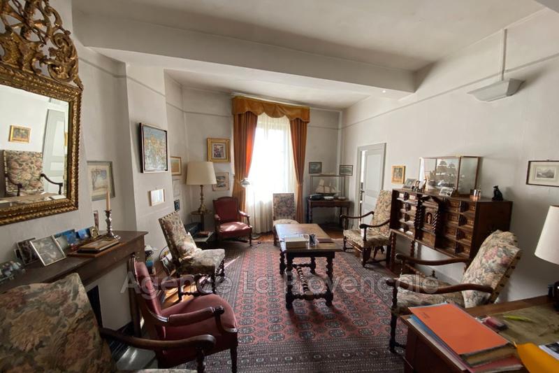 Appartement - 162 m² - 6 pièces