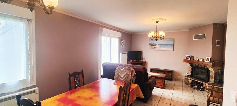 Maison - 83 m² - 5 pièces