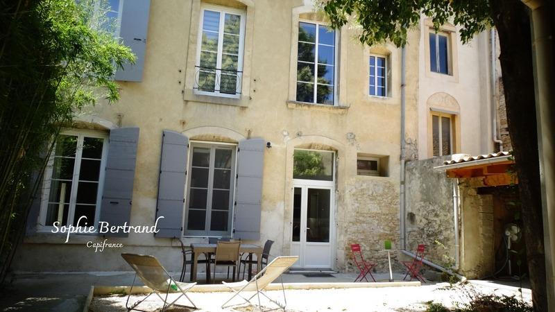 Maison bourgeoise - 260 m² - 7 pièces