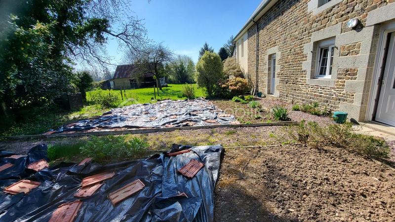 Maison en pierre - 235 m² - 10 pièces