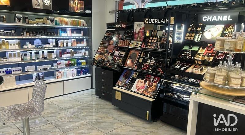 Local commercial - 102 m²