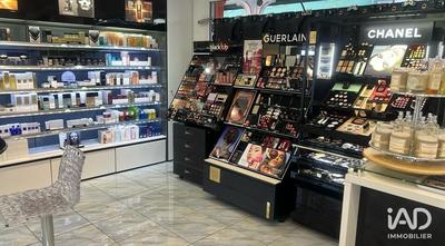 Local commercial - 102 m²