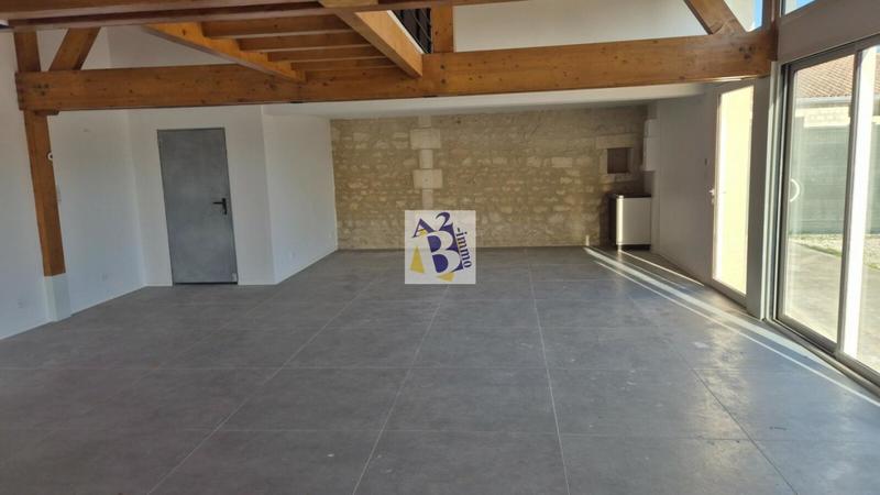 Maison - 108 m² - 4 pièces