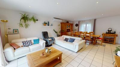 Maison - 106 m² - 5 pièces