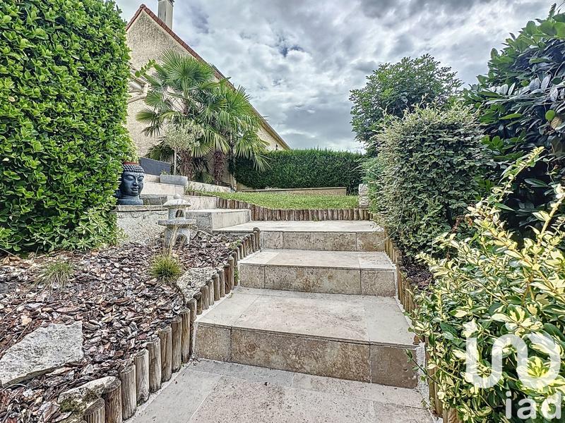 Maison - 102 m² - 6 pièces