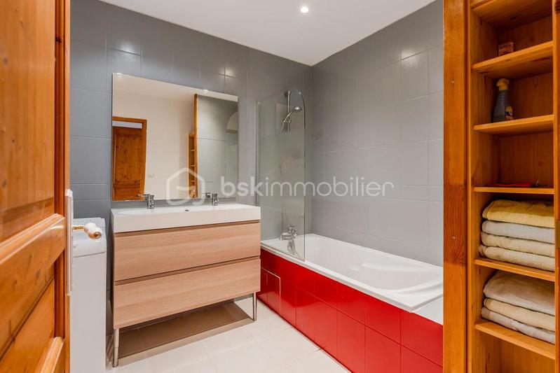 Maison de village - 90 m² - 4 pièces