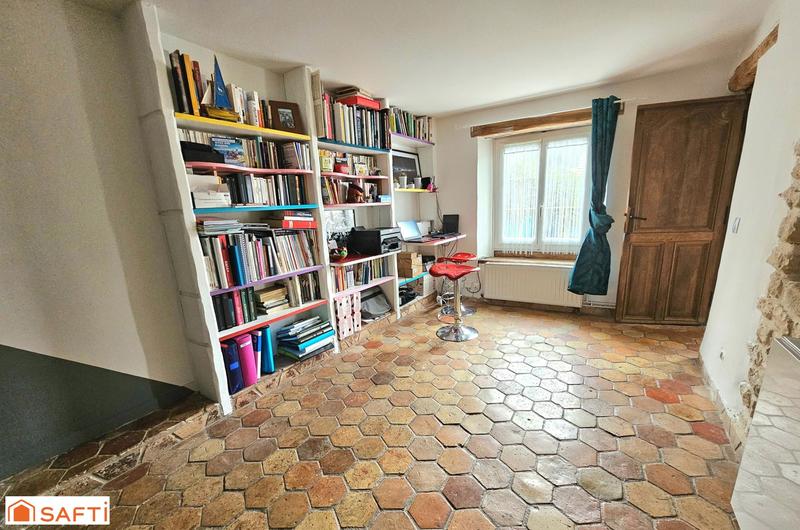 Maison - 200 m² - 7 pièces