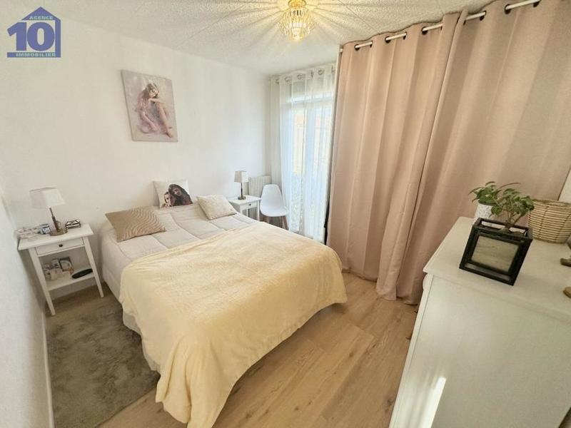 Appartement - 81 m² - 3 pièces