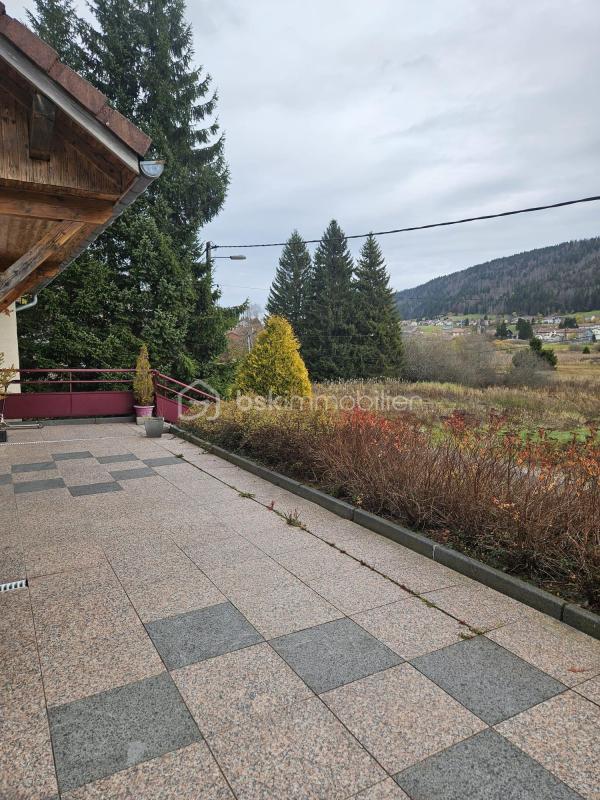 Maison traditionnelle - 117 m² - 5 pièces