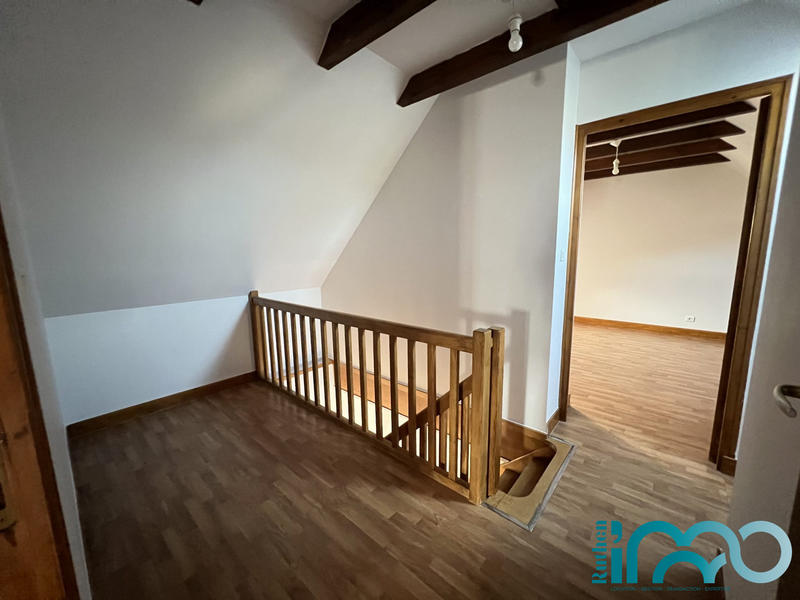 Maison - 95 m² - 5 pièces